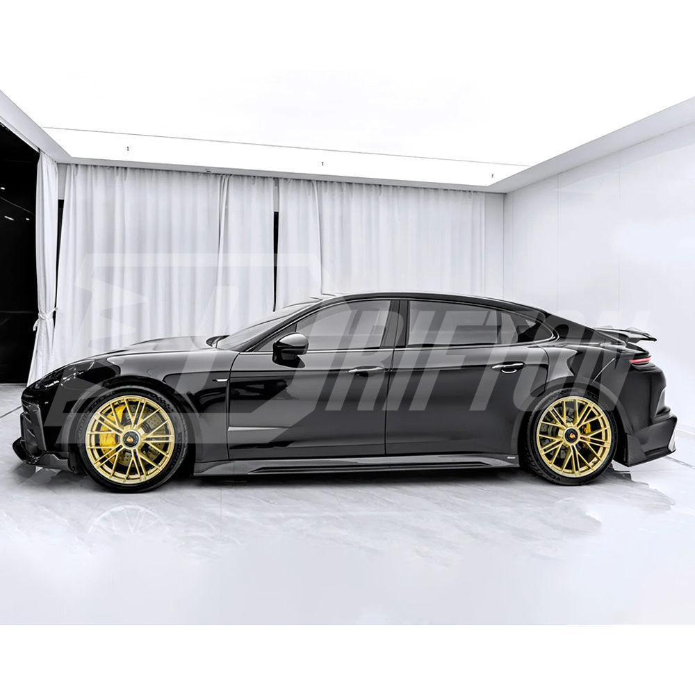 CMST Style Carbon Fiber Side Skirt For Porsche Panamera 976 2024-On