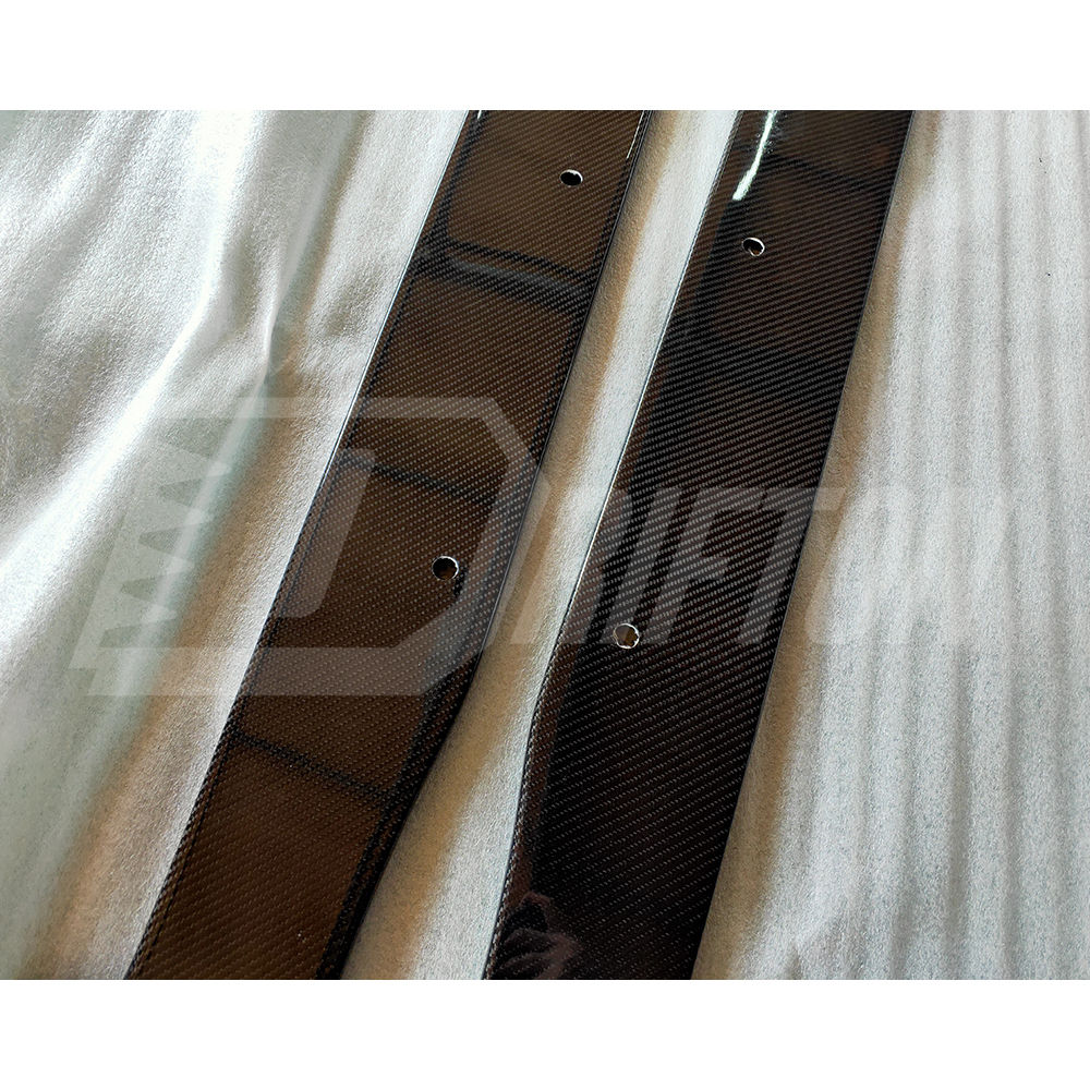 Artisan Spirit Style Carbon Fiber Side Skirt For Audi R8 2007-2015