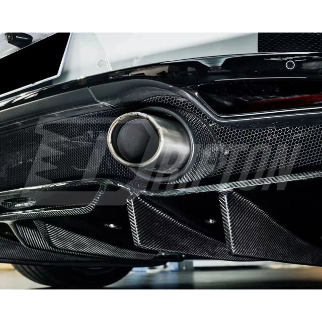 Dry Carbon Fiber Rear Diffuser For Mclaren GT