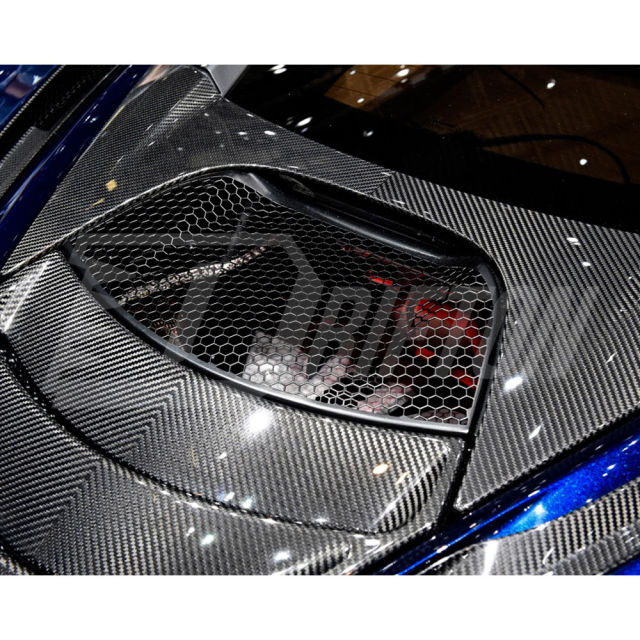 OEM Style Dry Carbon Fiber Engine Cover Upper For Mclaren 720S 2017-2023