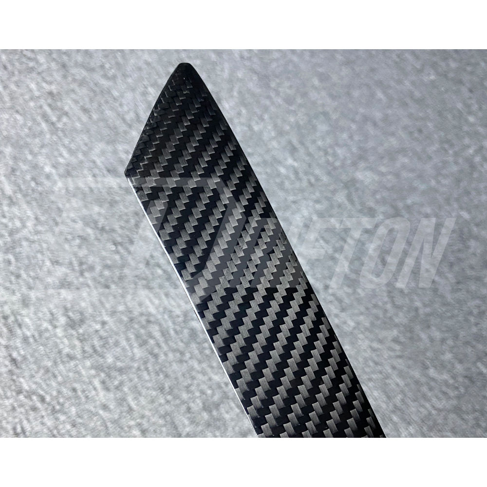 Novitec Style Dry Carbon Fiber Fender Trim For Ferrari 812 Superfast GTS 2017-2023
