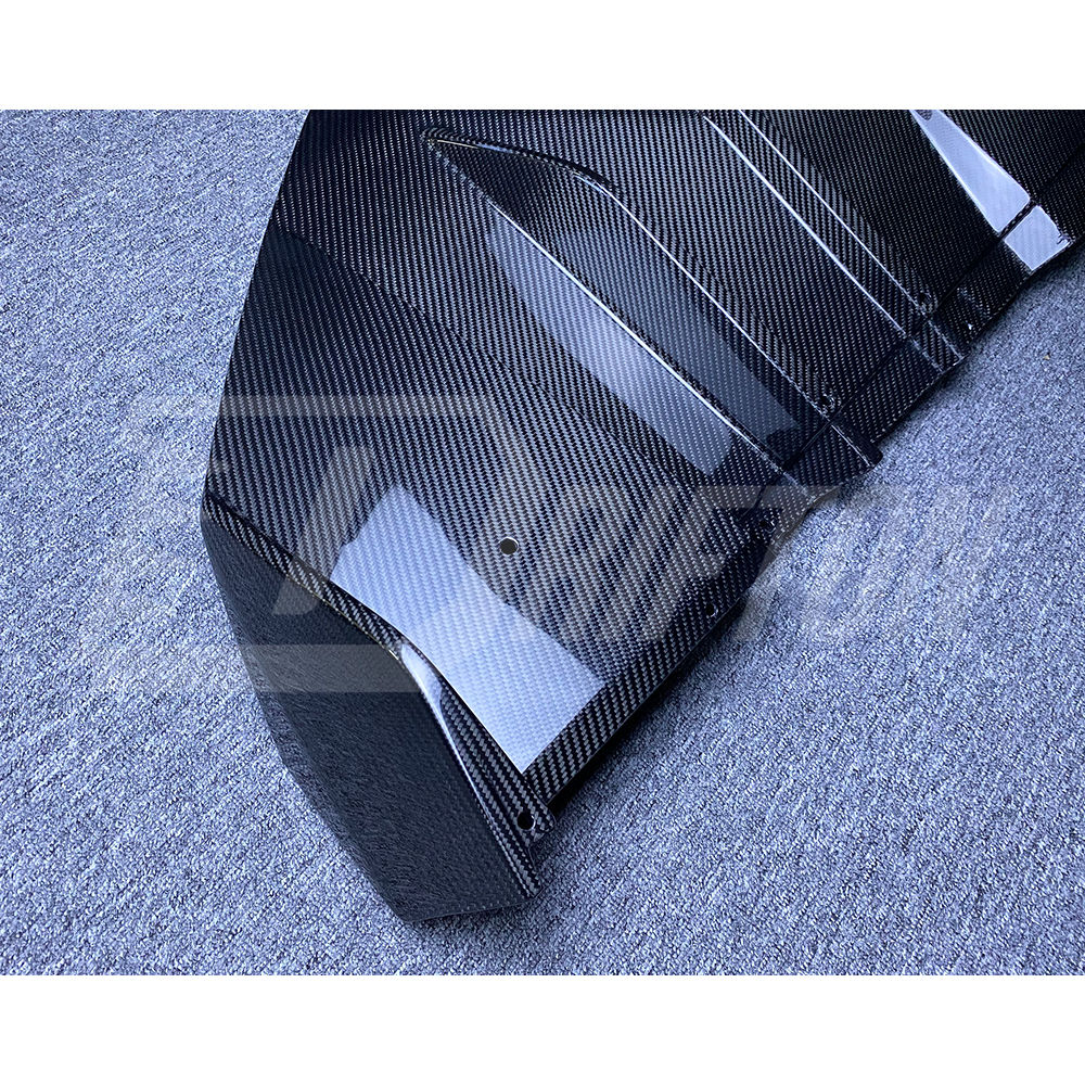 Vorsteiner Style Dry Carbon Fiber Rear Diffuser For Lamborghini Aventador LP700-4