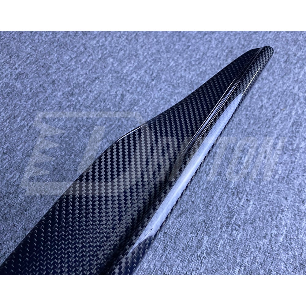 LD Style Carbon Fiber Side Skirt For BMW F95 X5M 2019-2023