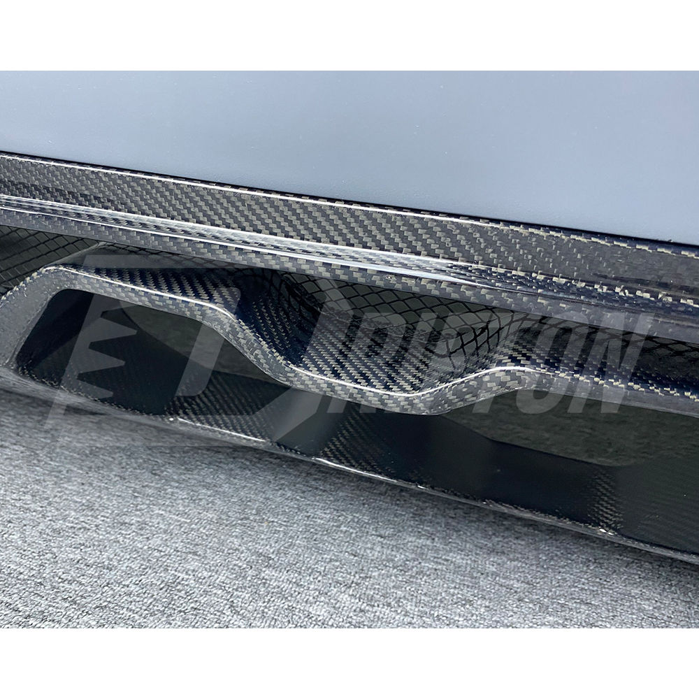 GTAM Style Half Carbon Fiber Rear Bumper For Alfa Romeo Giulia 2016-2023