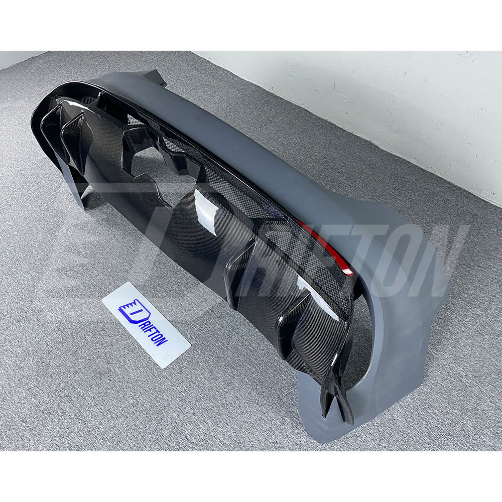 GTAM Style Half Carbon Fiber Rear Bumper For Alfa Romeo Giulia 2016-2023