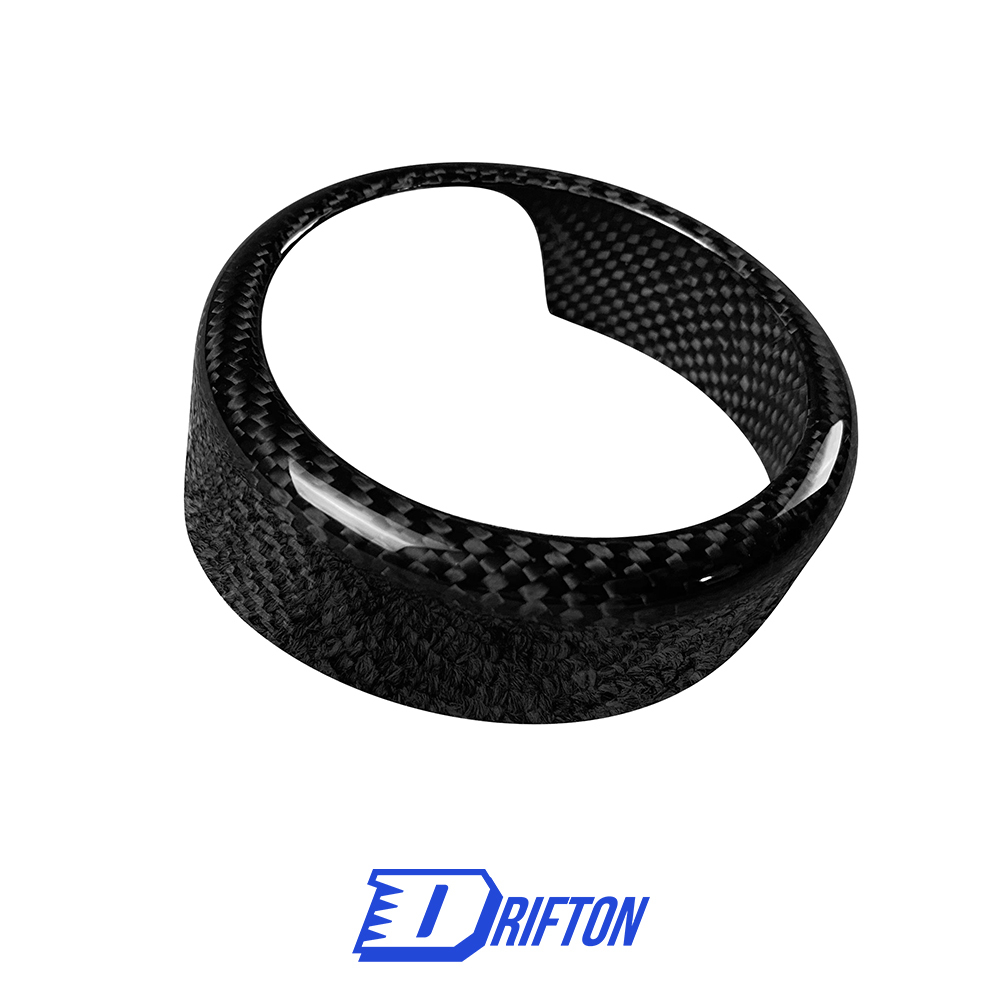 Dry Carbon Fiber Front LOGO Emblem Cover Trim For Alfa Romeo Giulia 2016-2023