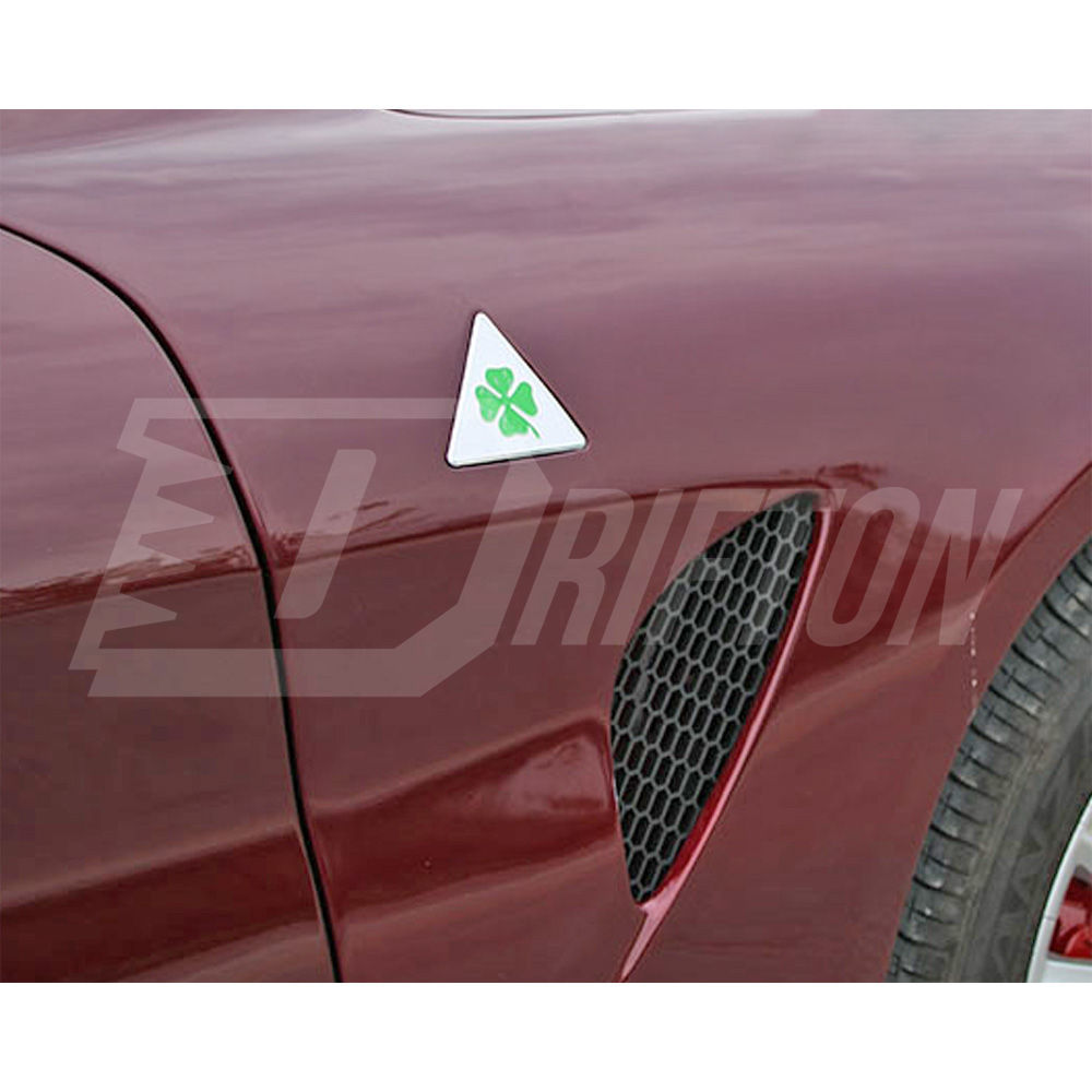 Quadrifoglio Style Glass Fiber Fender For Alfa Romeo Giulia 2016-2023