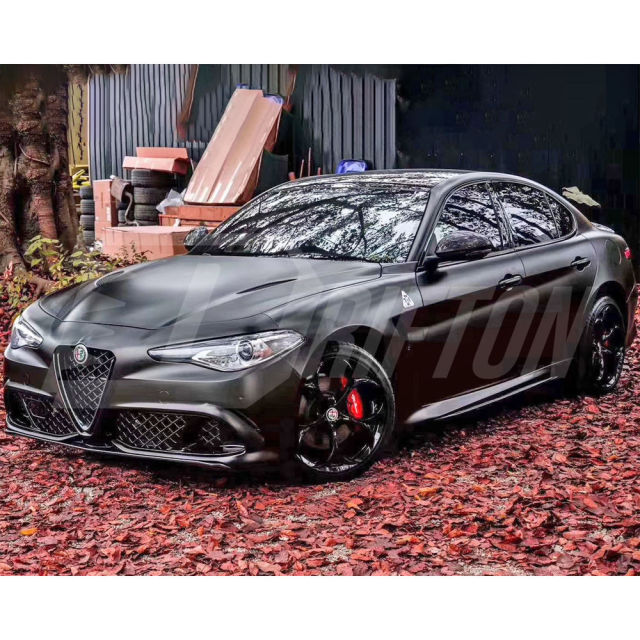 Quadrifoglio Style Glass Fiber Fender For Alfa Romeo Giulia 2016-2023