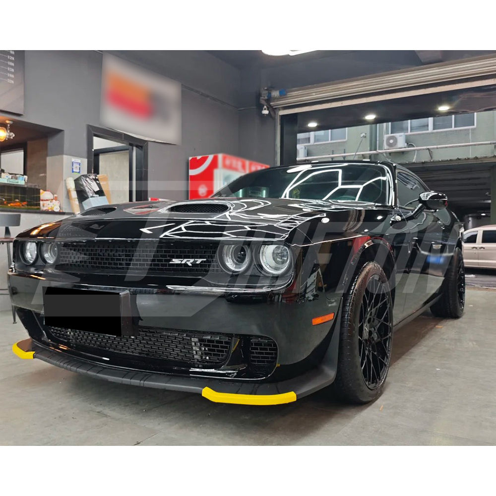 Hellcat Redeye Style Carbon Fiber Hood For Dodge Challenger 2015-2023