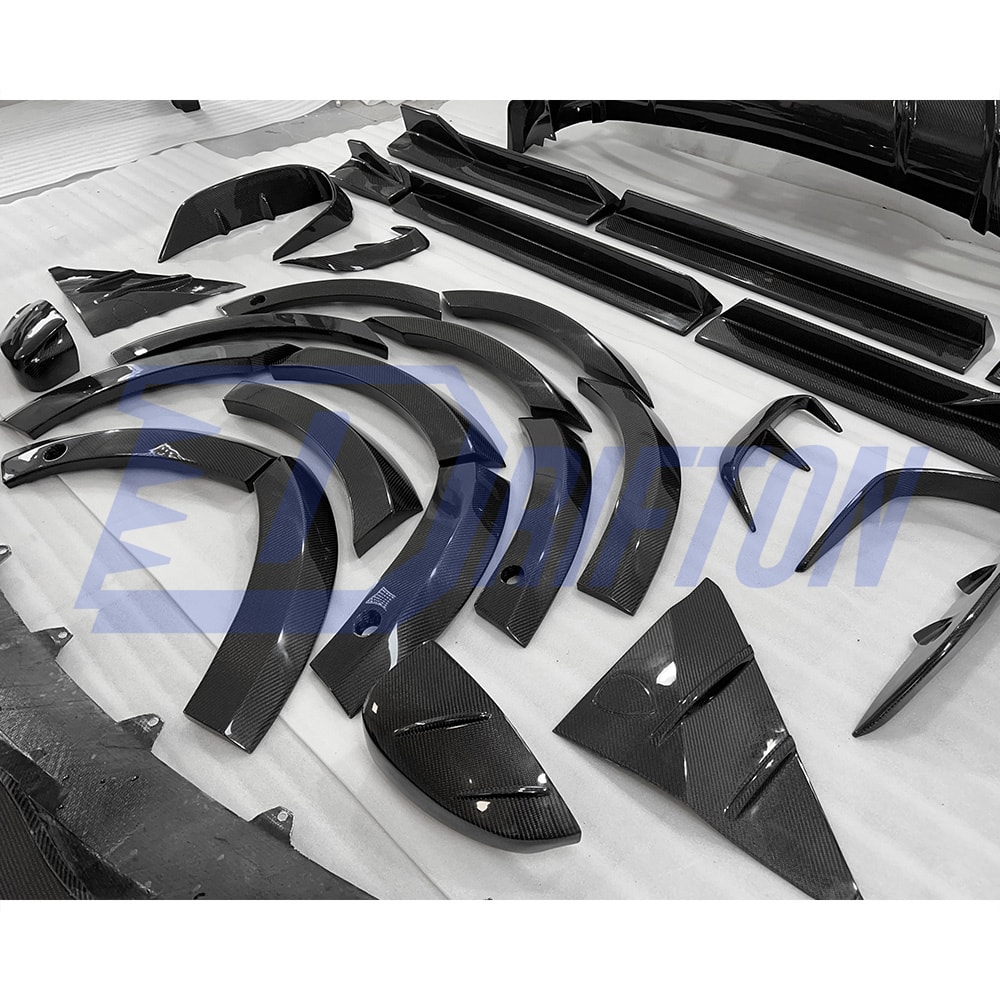 Mansory Style Dry Carbon Fiber Wide Fender Extension Wheel Flares For Aston Martin DBX