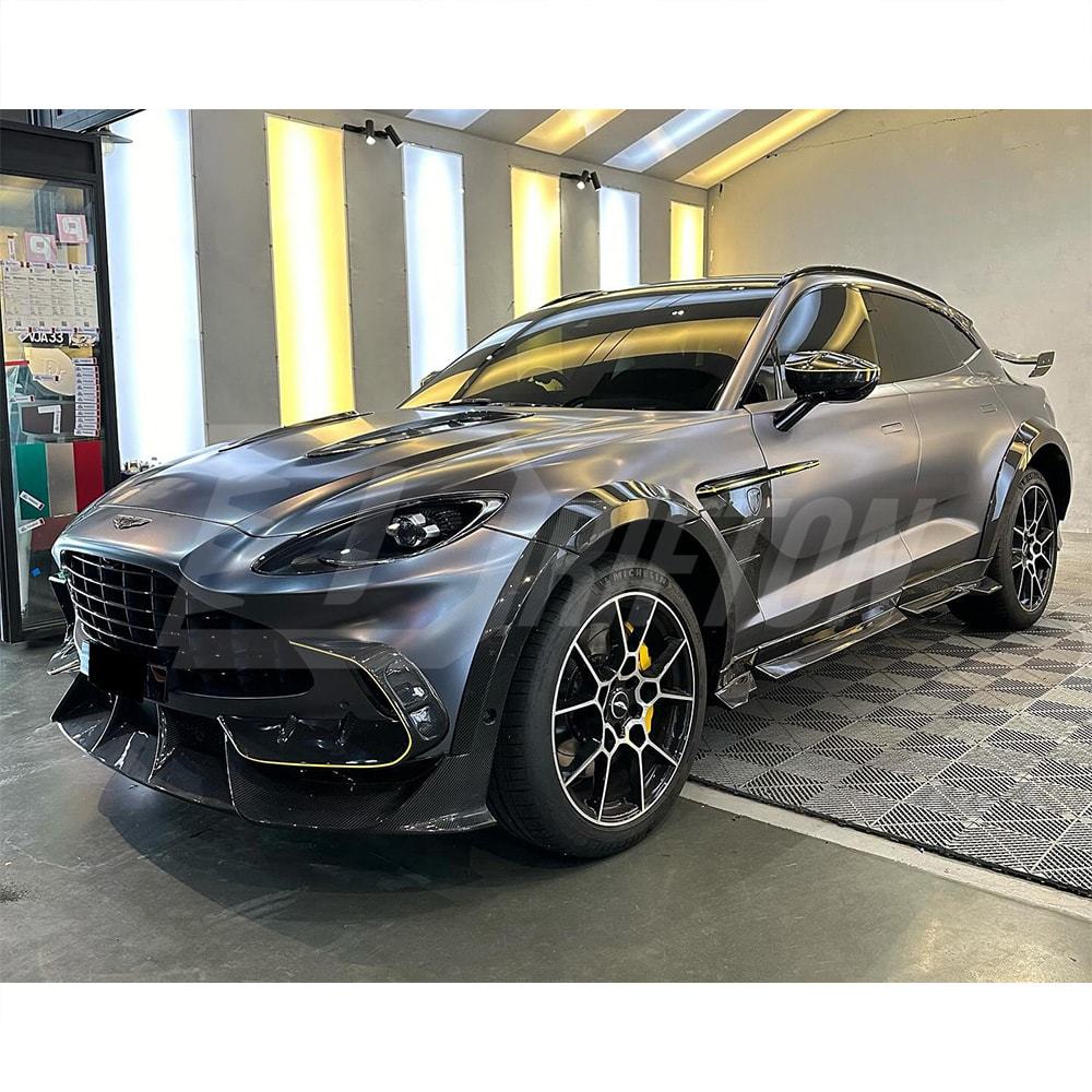 Mansory Style Dry Carbon Fiber Wide Fender Extension Wheel Flares For Aston Martin DBX