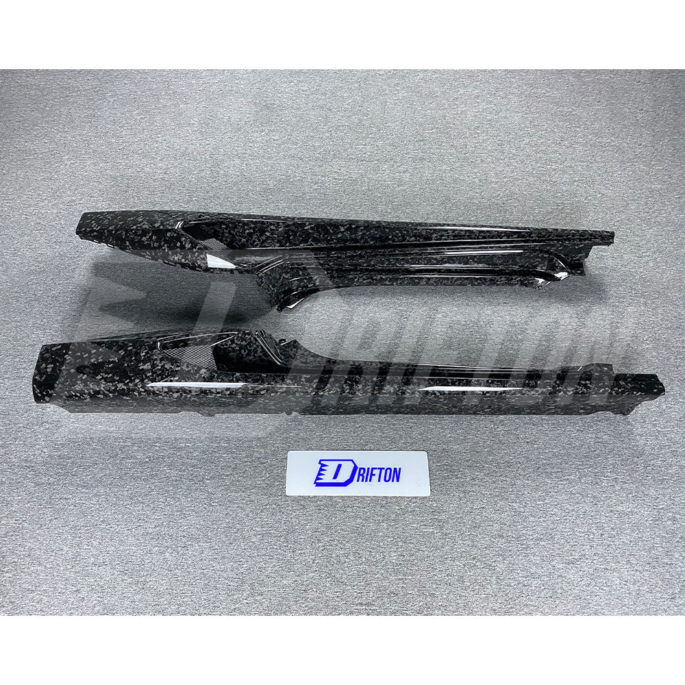 Novitec Style Forged Dry Carbon Fiber Side Skirt For Lamborghini Huracan EVO RWD 2014-2025