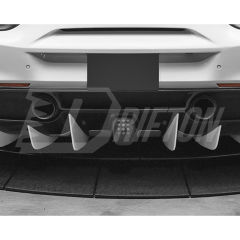 Novitec Style Dry Carbon Fiber Diffuser Light Cover For Ferrari 488 GTB Spider 2015-2018