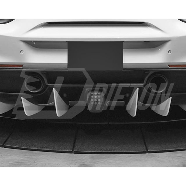 Novitec Style Dry Carbon Fiber Diffuser Light Cover For Ferrari 488 GTB Spider 2015-2018