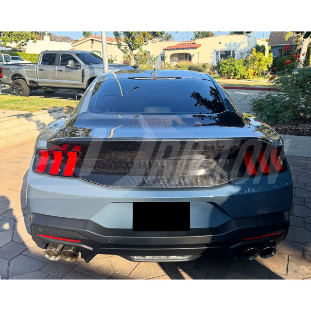 High Kick SA 1 Piece Style Carbon Fiber Rear Trunk Boot Lid For Ford Mustang Gen7 S650 2024-On