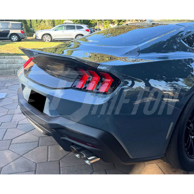 High Kick SA 1 Piece Style Carbon Fiber Rear Trunk Boot Lid For Ford Mustang Gen7 S650 2024-On