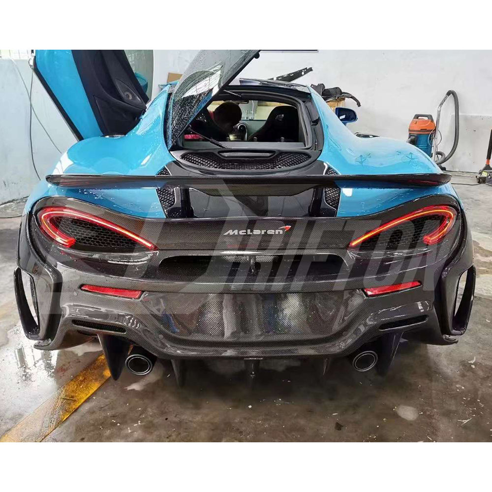 OEM 600LT Style Dry Carbon Fiber Rear Bumper For Mclaren 600LT 2018-2020