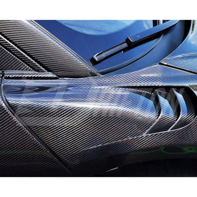 MSO Style Dry Carbon Fiber Front Fenders For Mclaren 600LT 2018-2020