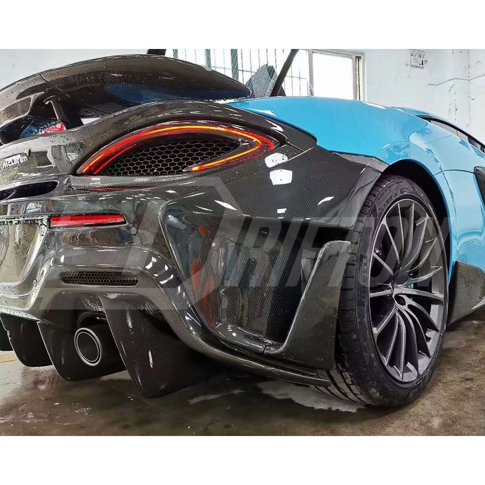 OEM 600LT Style Dry Carbon Fiber Rear Bumper For Mclaren 600LT 2018-2020