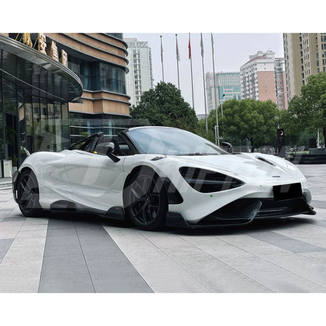 765LT Style Dry Carbon Fiber With Portion Primer Side Skirt For Mclaren 720S 2017-2023