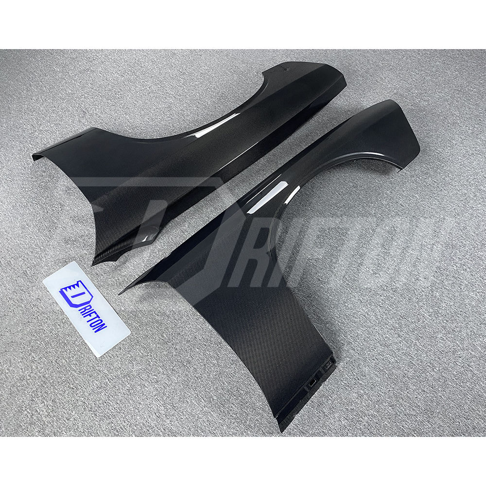 Hellcat Style Carbon Fiber Front Fenders For Dodge Challenger 2015-2023