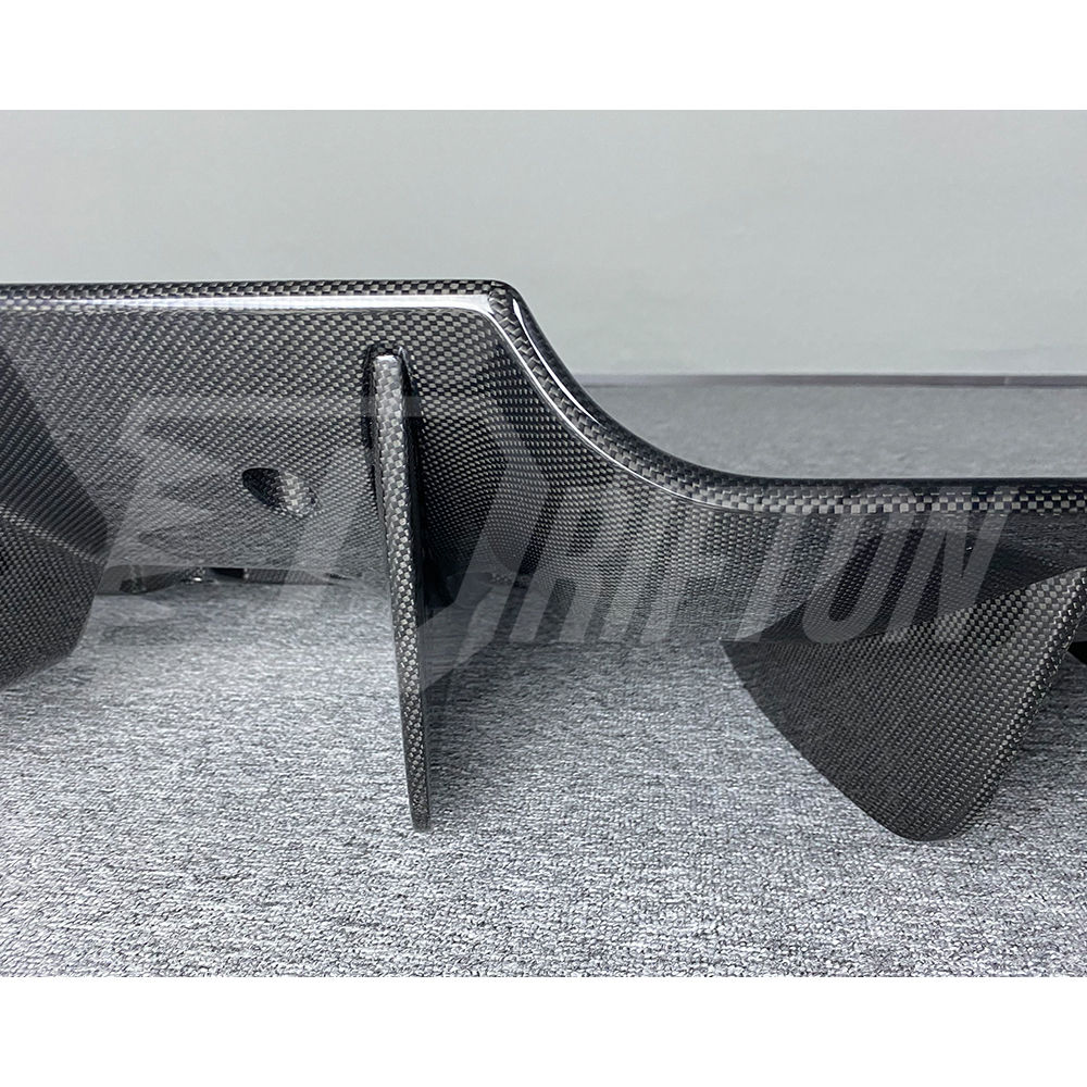 Novitec Style Dry Carbon Fiber Rear Diffuser For Ferrari 488 GTB Spider 2015-2018