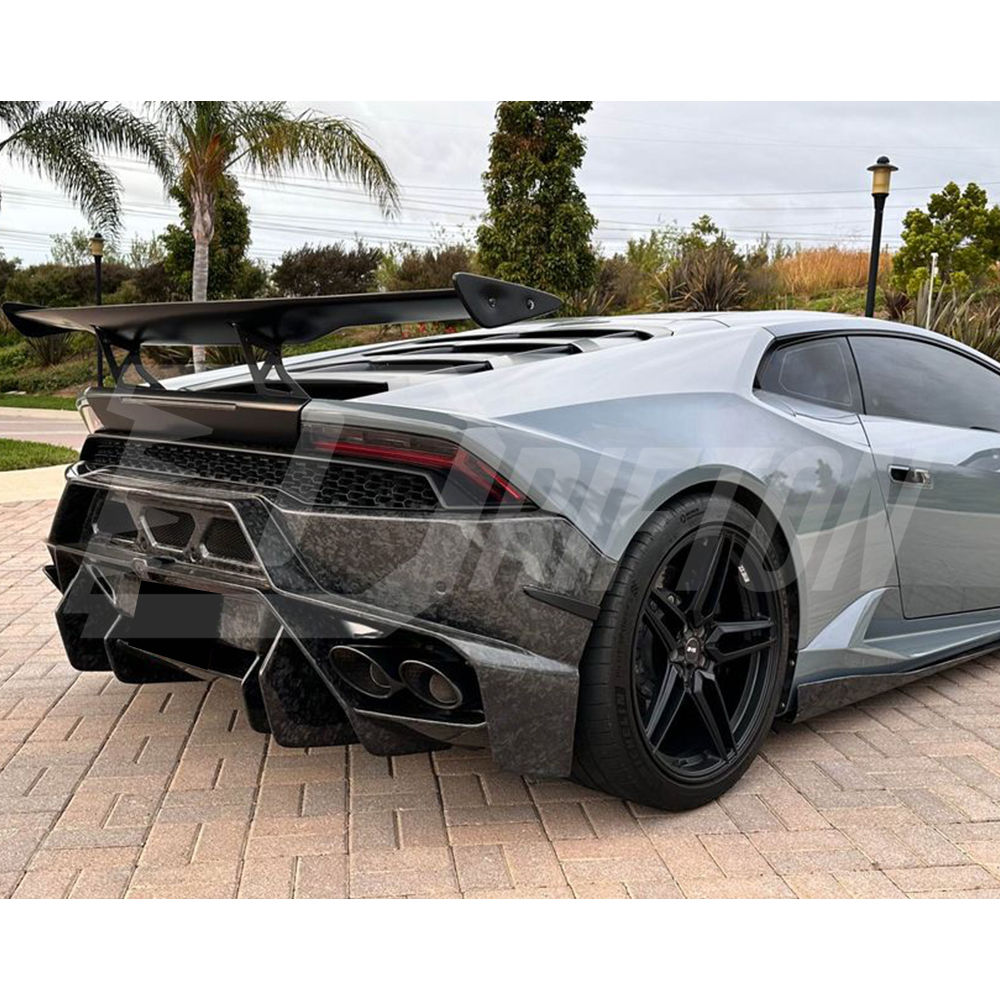 Vorsteiner Style Forged Dry Carbon Fiber With Portion Primer Rear Bumper For Lamborghini Huracan LP580 & LP610 2014-2019
