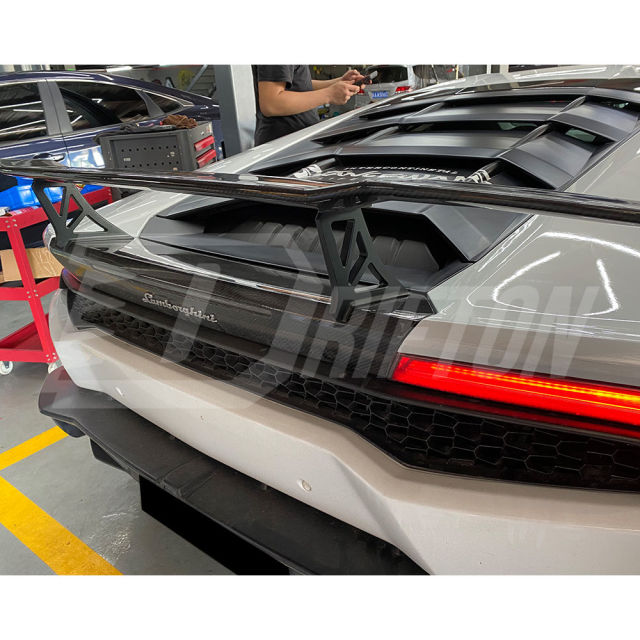 Dry Carbon Fiber Rear Wing Base Lid For Lamborghini Huracan LP610 & LP580 & EVO & Tecnica 2014-2025