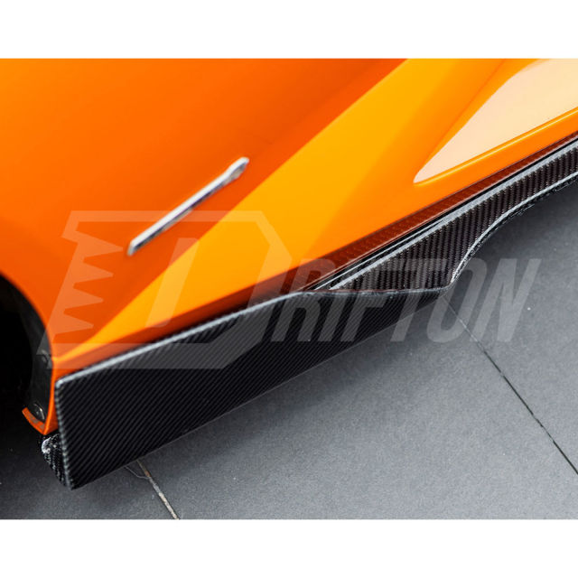 Vorsteiner Style Dry Carbon Fiber Side Skirt For Lamborghini Huracan LP610 & LP580 2014-2019