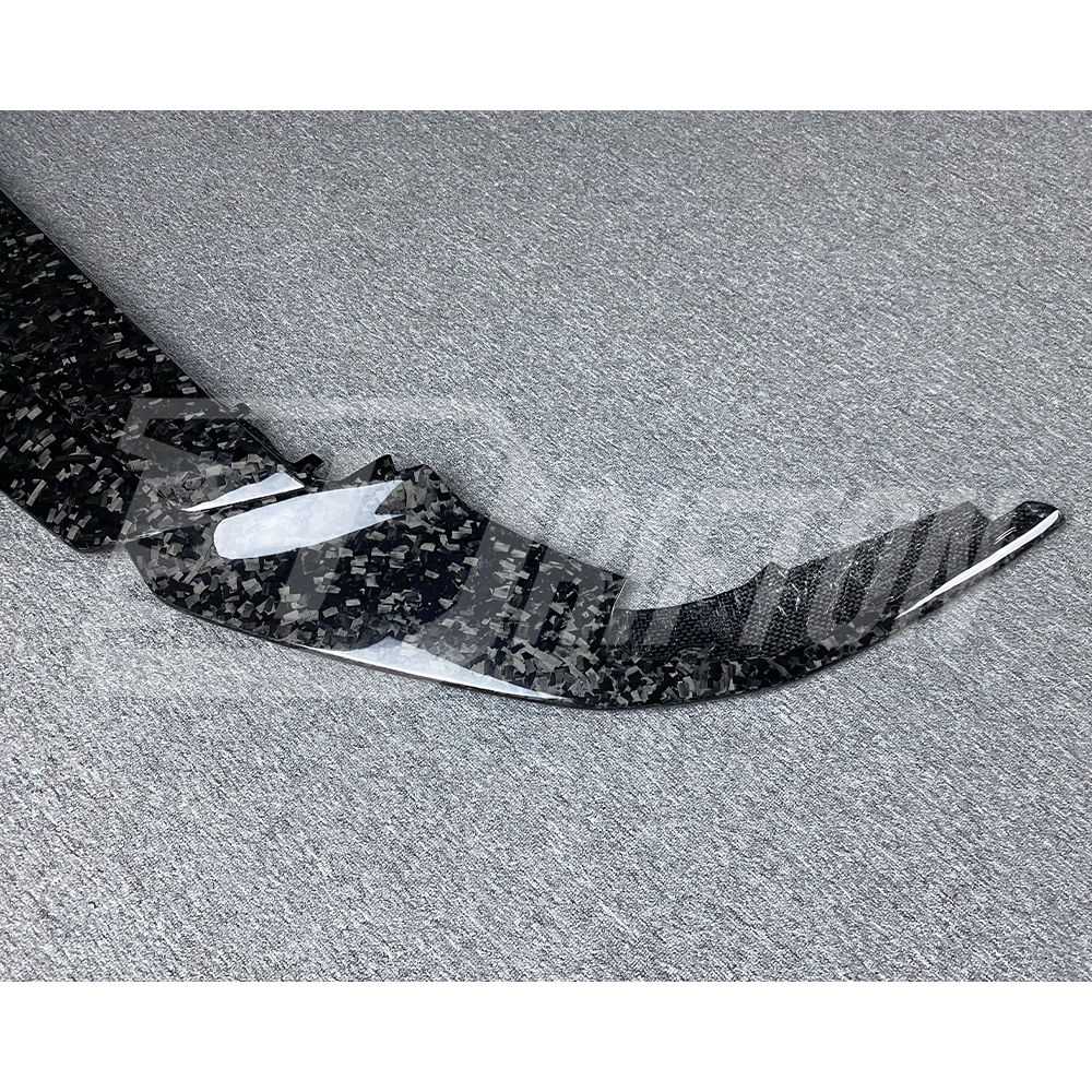Novitec Style Dry Carbon Fiber Front Lip For Lamborghini Huracan EVO RWD 2020-2025