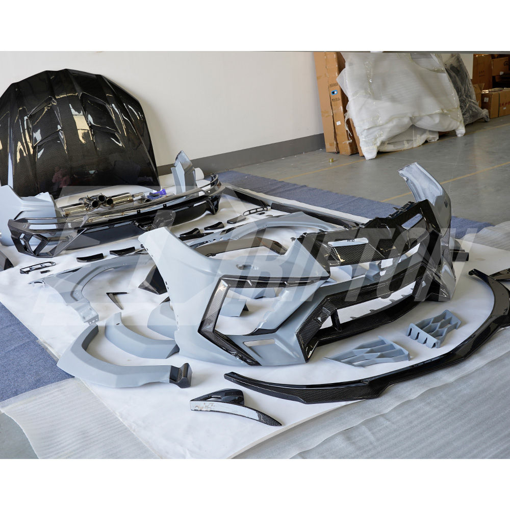 Mansory Style Dry Carbon Fiber With Portion Primer Front Bumper For Lamborghini URUS