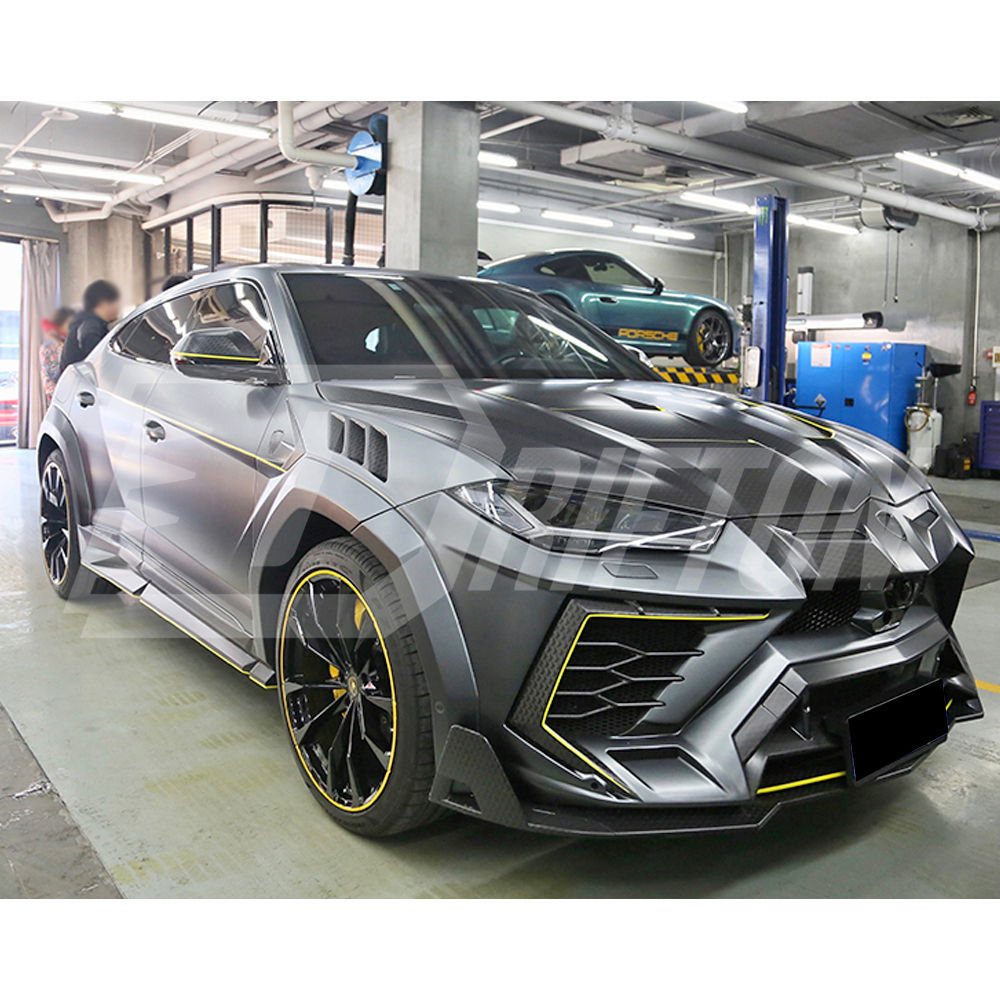 Mansory Style Dry Carbon Fiber With Portion Primer Front Bumper For Lamborghini URUS