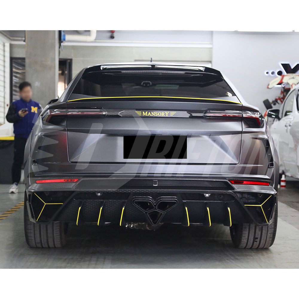 Mansory Style Dry Carbon Fiber With Portion Primer Rear Bumper For Lamborghini URUS