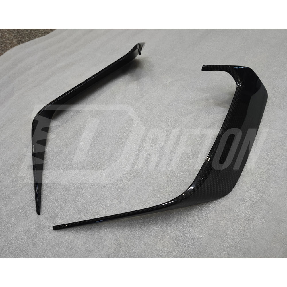 Vorsteiner Style Dry Carbon Fiber Rear Air Duct Vent For Lamborghini URUS