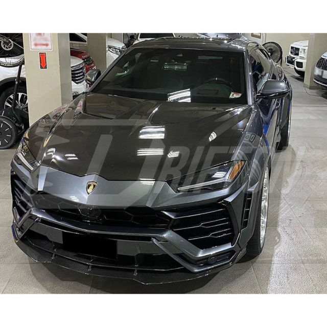 1016 Style Dry Carbon Fiber Hood For Lamborghini URUS