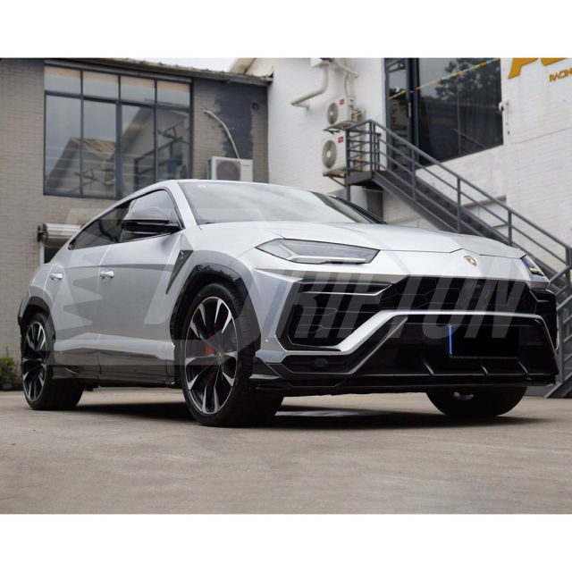 TopCar Style Dry Carbon Fiber Car Body Kits For Lamborghini URUS