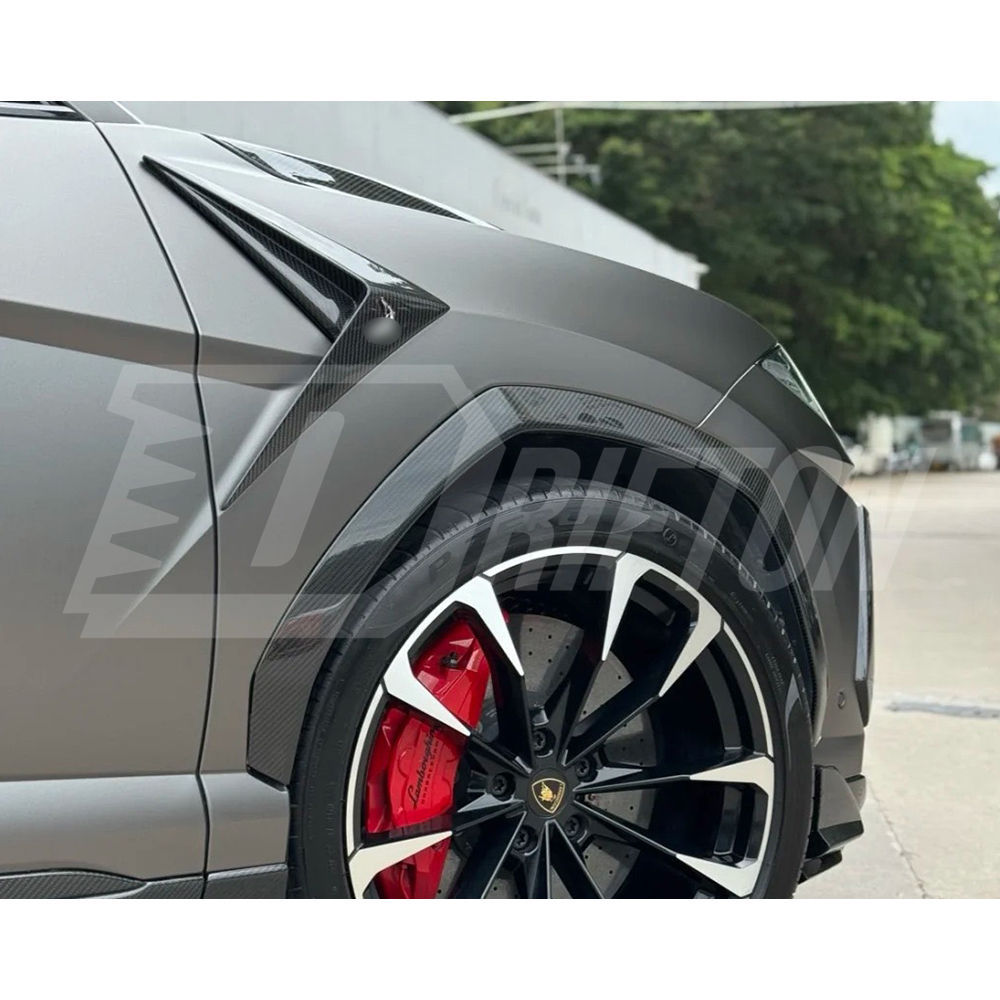TopCar Style Dry Carbon Fiber Fender Side Trims For Lamborghini URUS