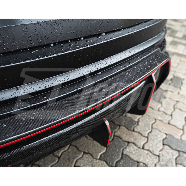 Vorsteiner Style Dry Carbon Fiber Rear Diffuser For Lamborghini URUS
