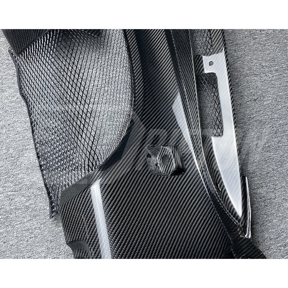 Dry Carbon Fiber Replacement Engine Bay Cover For Audi R8 V8 V10 2007-2015
