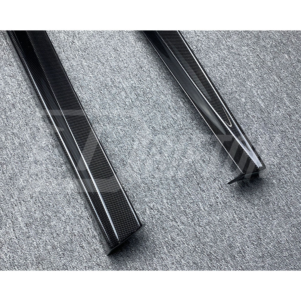 Novitec Style Dry Carbon Fiber Side Skirt For Ferrari 488 GTB Spider 2015-2018