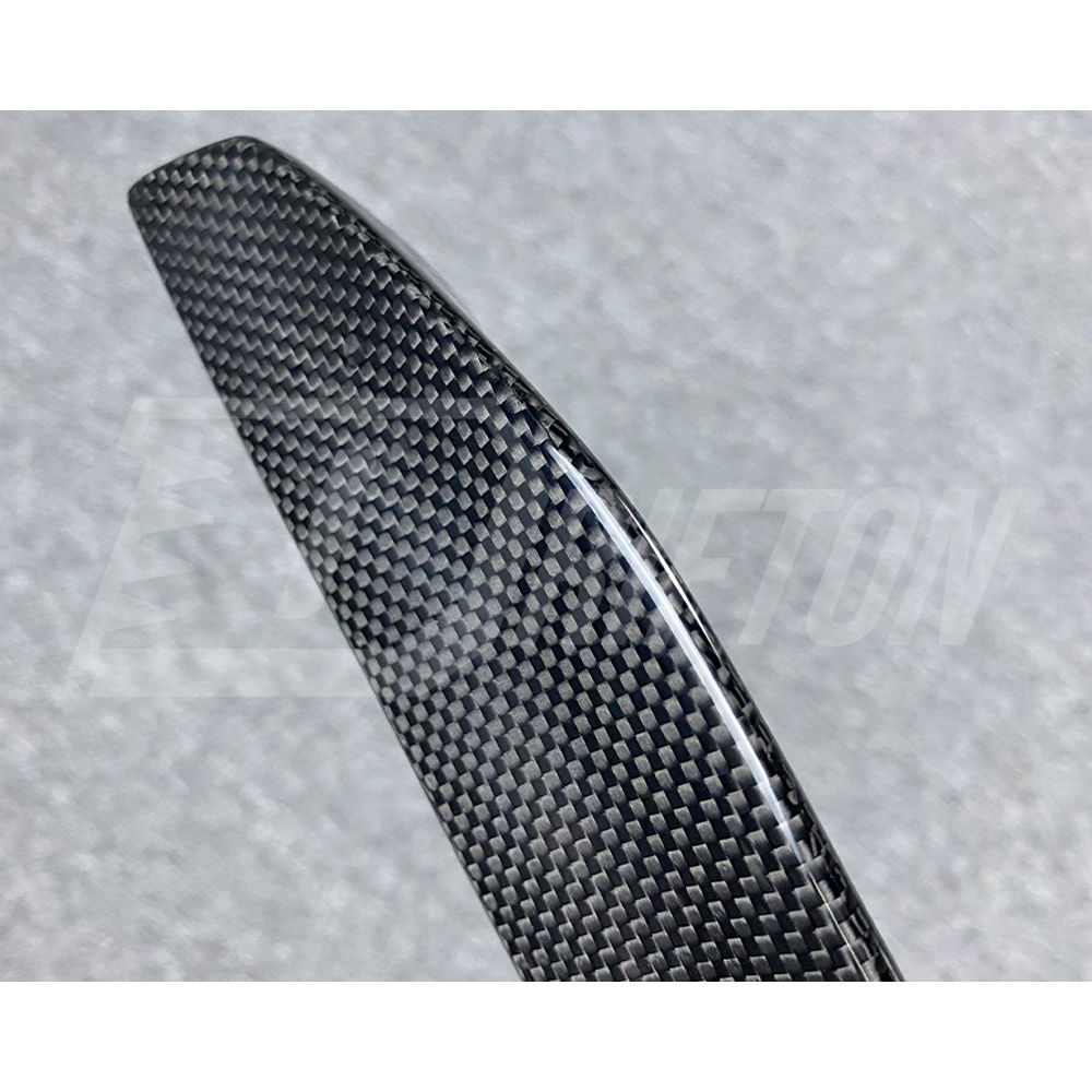 Novitec Style Dry Carbon Fiber Rear Trunk Spoiler Wing For Ferrari 812 Superfast GTS 2017-2023