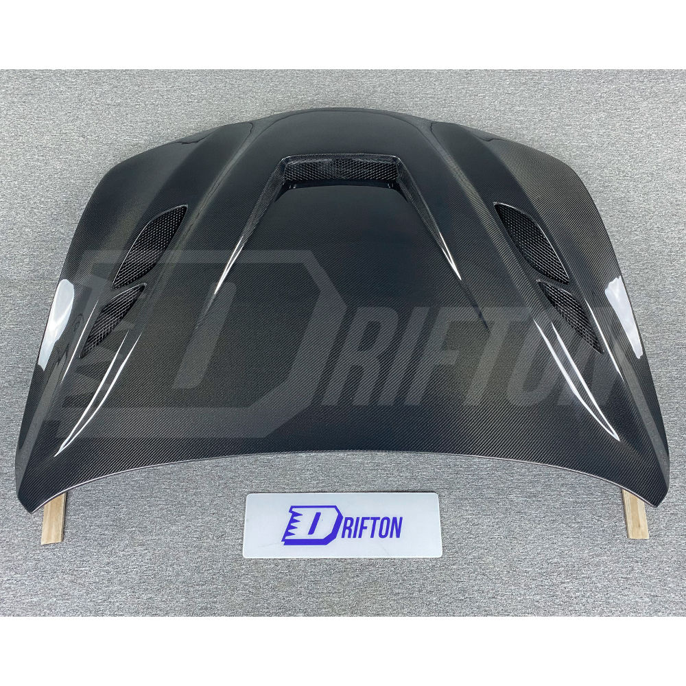 GTAM Style Carbon Fiber Engine Hood For Alfa Rome Giulia & Quadrifoglio 2016-2023