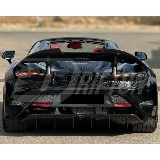 765LT Style Dry Carbon Fiber With Portion Primer Rear End Bumper Assemble & Spoiler & Exhaust System Set For Mclaren 720S 2017-2023