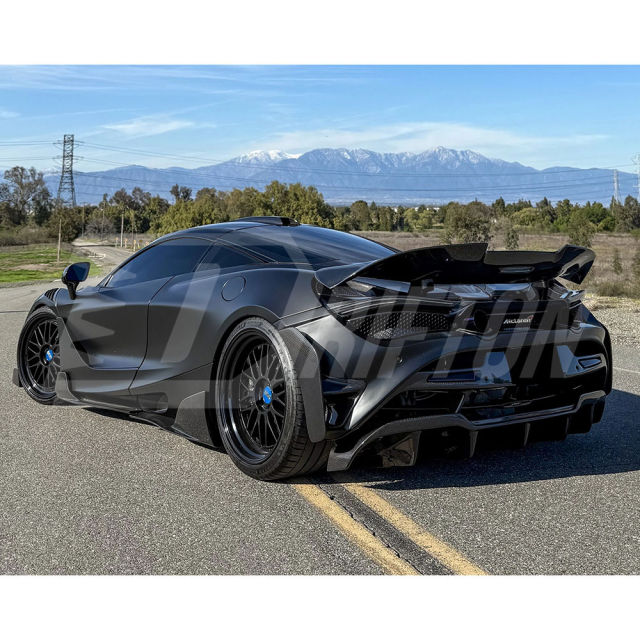 RYFT Style Dry Carbon Fiber Side Skirt For Mclaren 720S 2017-2023