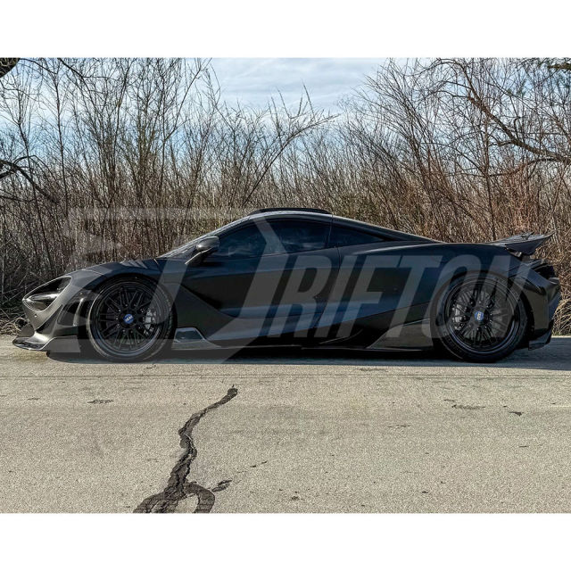 RYFT Style Dry Carbon Fiber Side Skirt For Mclaren 720S 2017-2023
