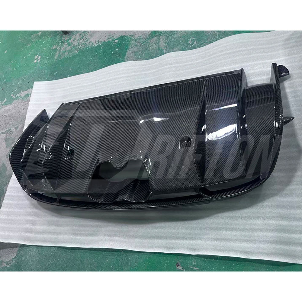 GTAM Style Dry Carbon Fiber Rear Diffuser For Alfa Romeo Giulia QV Quadrifoglio 2016-2023