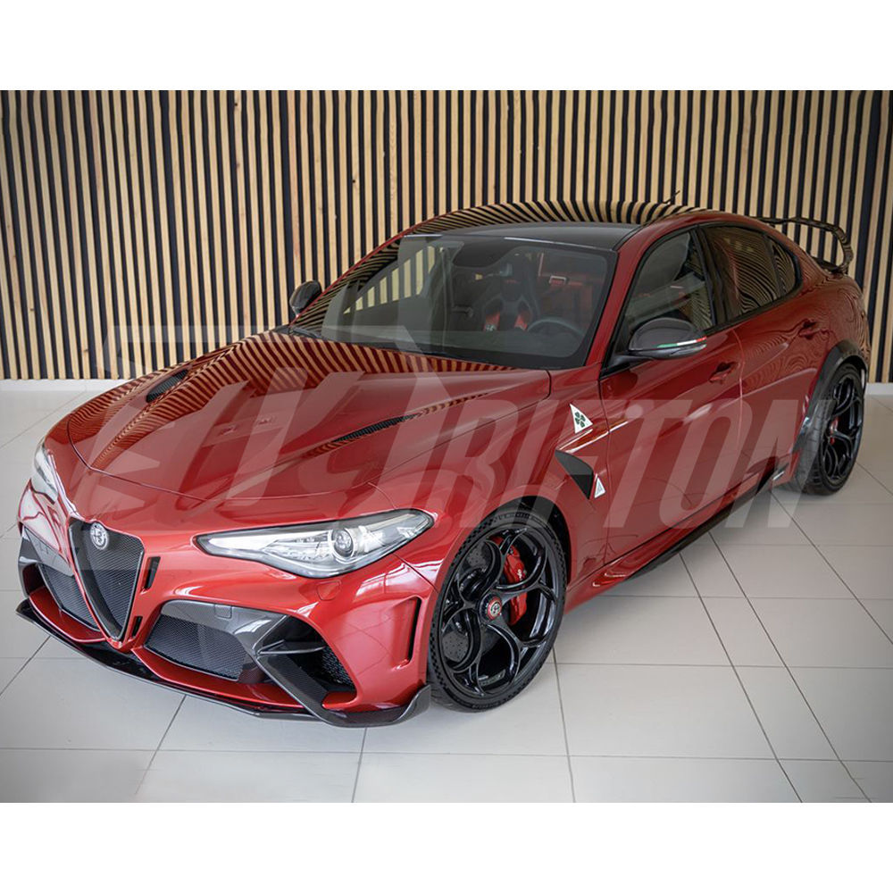 GTAM Style Dry Carbon Fiber Body Kits For Alfa Romeo Giulia QV Quadrifoglio 2016-2023