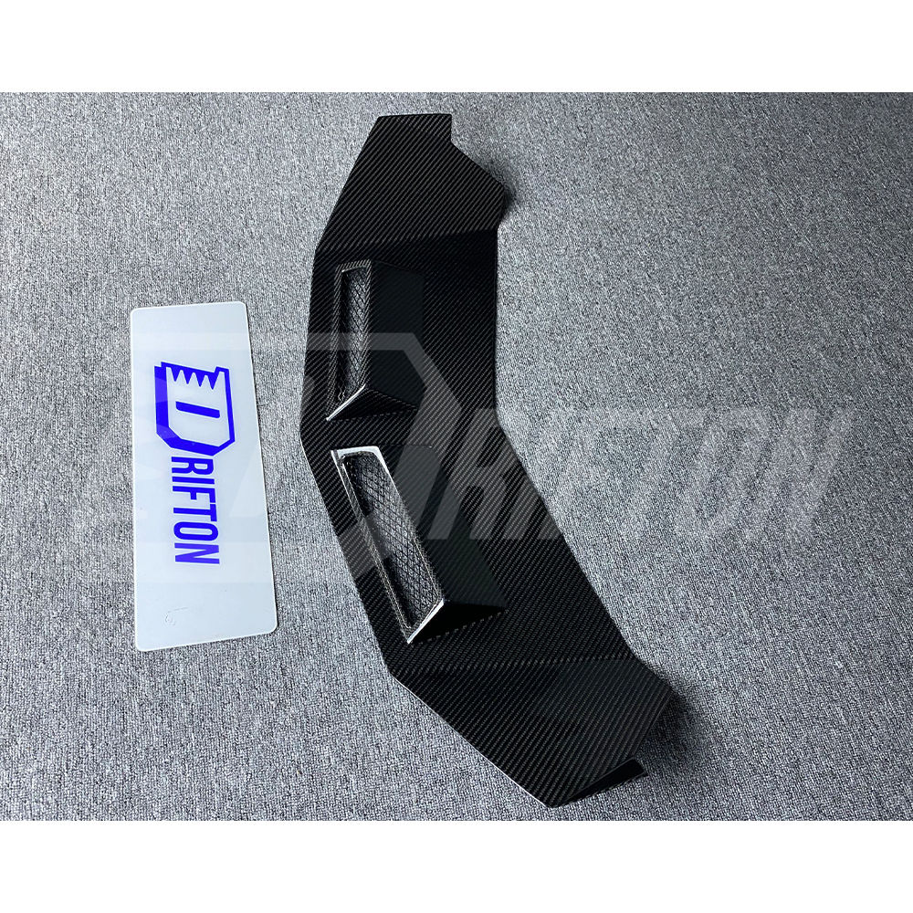 Novitec Style Dry Carbon Fiber Rear Engine Cover Air Vent For Lamborghini Aventador LP700-4