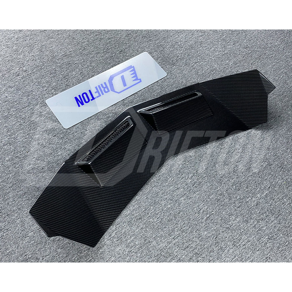 Novitec Style Dry Carbon Fiber Rear Engine Cover Air Vent For Lamborghini Aventador LP700-4