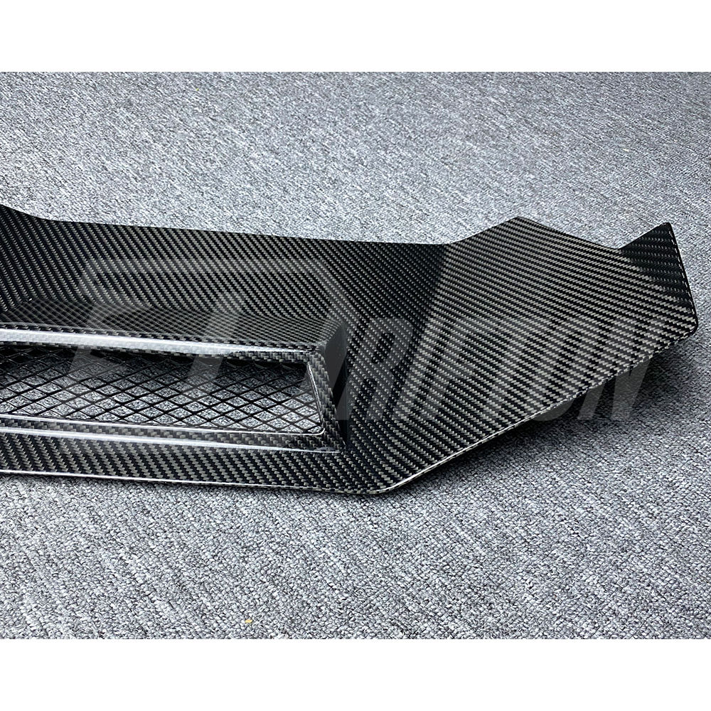 Novitec Style Dry Carbon Fiber Rear Engine Cover Air Vent For Lamborghini Aventador LP700-4